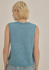Next REGULAR FIT - SLEEVELESS CREW TANK - Top - chambray blue
