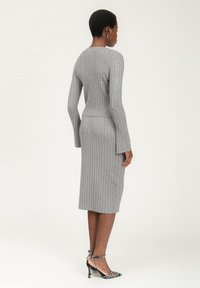 INFLUENCER V-NECK - Gilet - grey