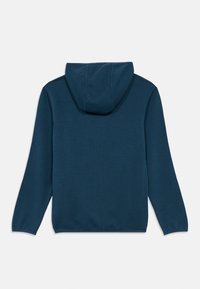 Ναυτικό φούτερ με υφασμάτινη επιφάνεια, εφαρμοστή κουκούλα και μακριά μανίκια. Λείο στρίφωμα με ριμπ μανσέτες. Απλός, μινιμαλιστικός σχεδιασμός.