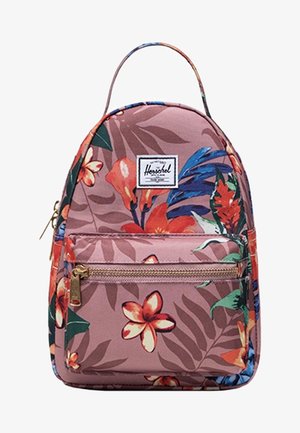 Batoh s kulatým tvarem, růžová tkanina se tropickými květinovými vzory, horní ucho a přední kapsa na zip se zlatým kováním.