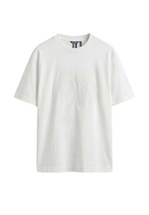 Weißes T-Shirt mit kurzen Ärmeln, vorn mit einem geprägten Palmenmuster und rundem Ausschnitt.