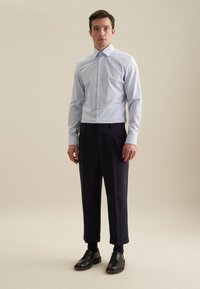 Seidensticker BUSINESS - Camicia - light blue