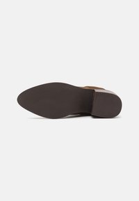 Anna Field Botines bajos - brown