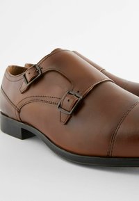 Next LEATHER DOUBLE MONK SHOES - Puvunkengät - tan brown