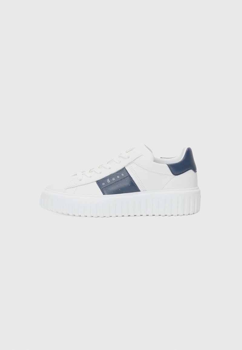 HOGAN - Baskets basses - white, Agrandir