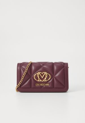 Wallet - wine