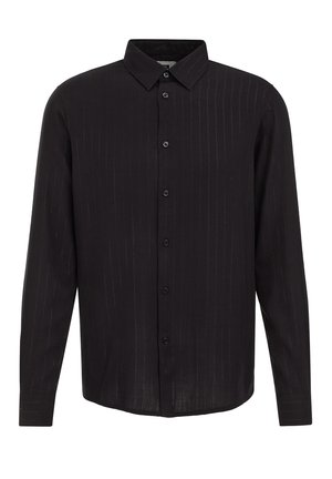 Fekete, hosszú ujjú ing, galléros nyakkal, diszkrét függőleges csíkokkal, gombos elülső záródással és gombos mandzsettákkal. Az anyag láthatóan könnyű.