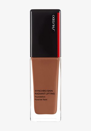 Shiseido SYNCHRO SKIN RADIANT LIFTING FOUNDATION SPF30 - Meikkivoide - 520