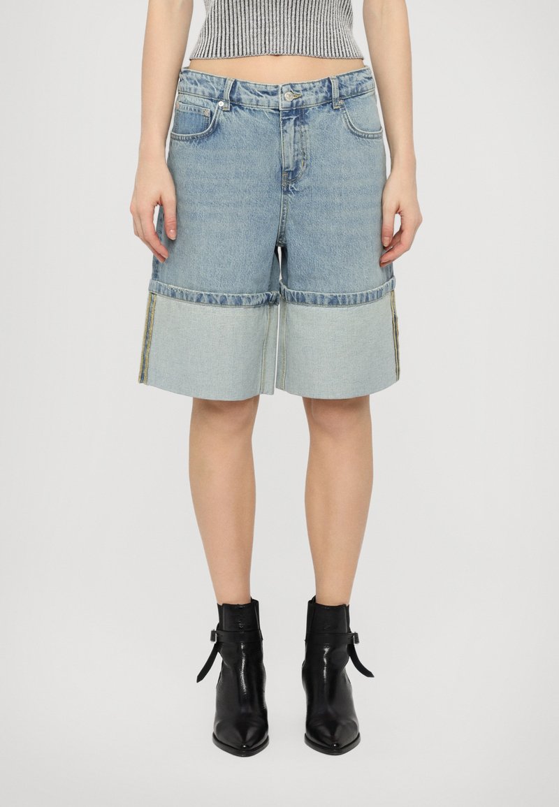 MOSCHINO JEANS Džínové kraťasy - fantasia blu