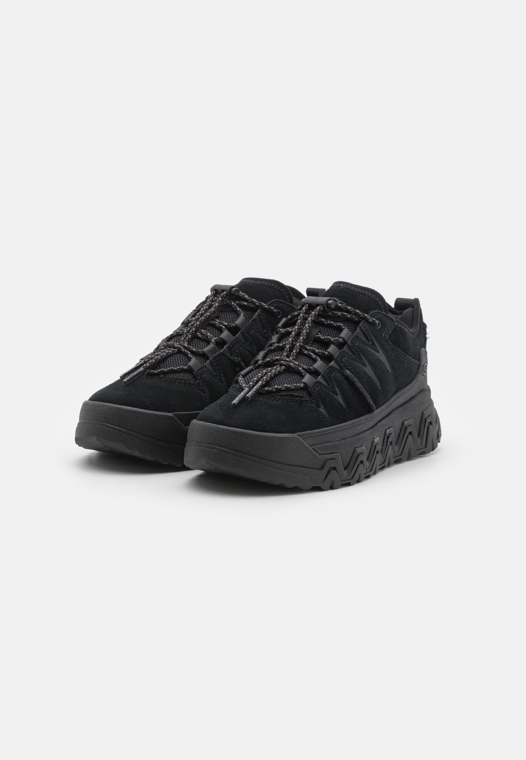 UGG CAPTRAIL LOW - Trainers - black - Zalando