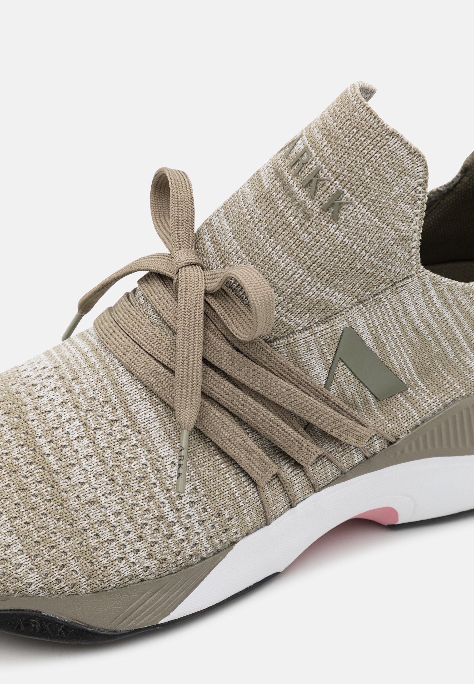 Arkk Raven FG 2.0 S-E15 Disrupted Camo Earth - Women - ARKK - Boomboxx  Store \u0026 Webshop | Sneakerstore \u0026 Premium Fashion