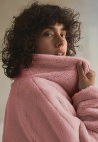 Next Vesta od flisa - pink