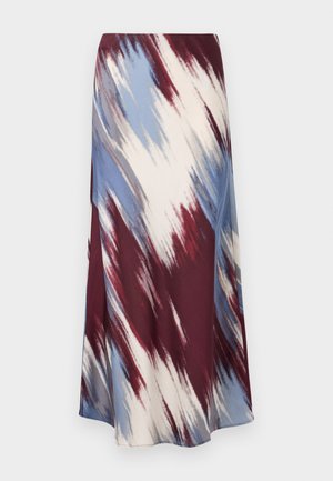 Lang skjørt med et diagonalt tie-dye mønster i burgunder, blått og kremfarge, laget av mykt stoff med en flytende silhuett og lett glans.