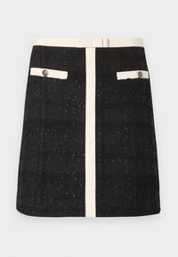 Sélectionné, black