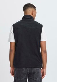 Blend MARIO - Chaleco - black