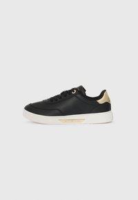 ESSENTIAL CHIC COURT - Sportbačiai - black