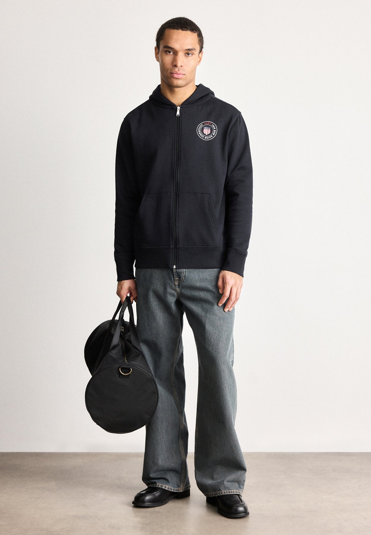 GRAPHIC FULL ZIP HOODIE