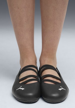 Puma SPEEDCAT - Ballerinasko m/ rem - black/white