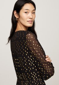 Tommy Hilfiger Dolga obleka - black