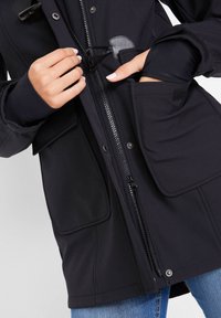 bonprix BEQUEME DUFFLE - Giacca outdoor - schwarz