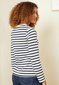 Love & Roses FLORAL EMBROIDERY STRIPE - REGULAR FIT - Top s dlhým rukávom - ivory white