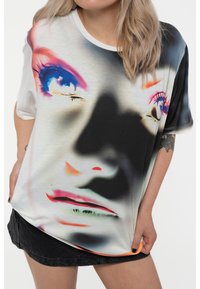 Paradiso Clothing SLIPKNOT ADDERALL FACE INVERTED SUBLIMATION DYE  - Print T-shirt - white