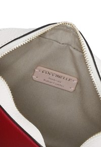 Coccinelle Borsa a tracolla - bordeaux
