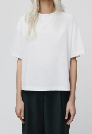 Camiseta básica - white