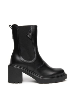 NeroGiardini, I618080D - Bottines à plateau - nero