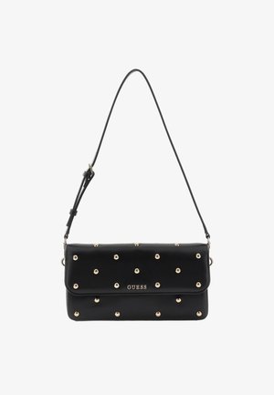 Zwarte leren schoudertas met gouden spijkeraccenten en een klepsluiting. Voorzien van een dun, verstelbaar bandje en een geperst logo op de voorkant.