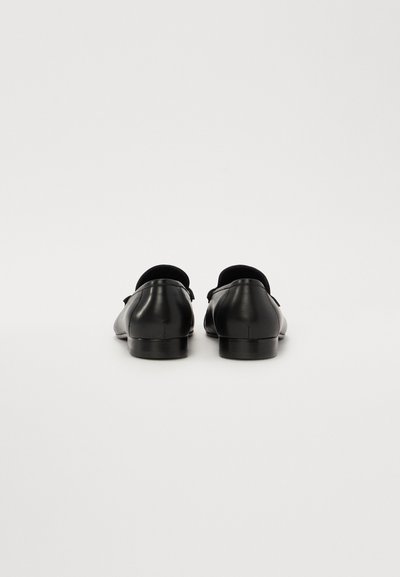 Filippa K GATHERED DETAIL - Mokasíny - black