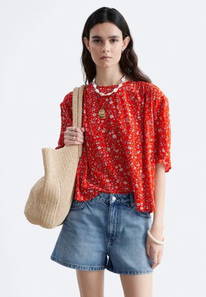 & OTHER STORIES, & OTHER STORIES GATHERED CREPE BLOUSE - Blouse - red