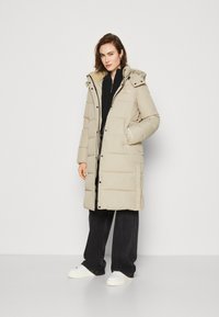 Calvin Klein Jeans MONOLOGO LONG PUFFER - Winter coat - plaza taupe