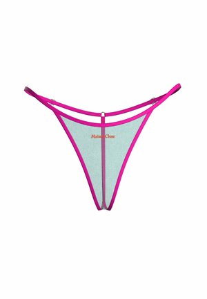 String tanga rose en mesh transparent avec fines bretelles et « Maison Close » imprimé au centre devant.