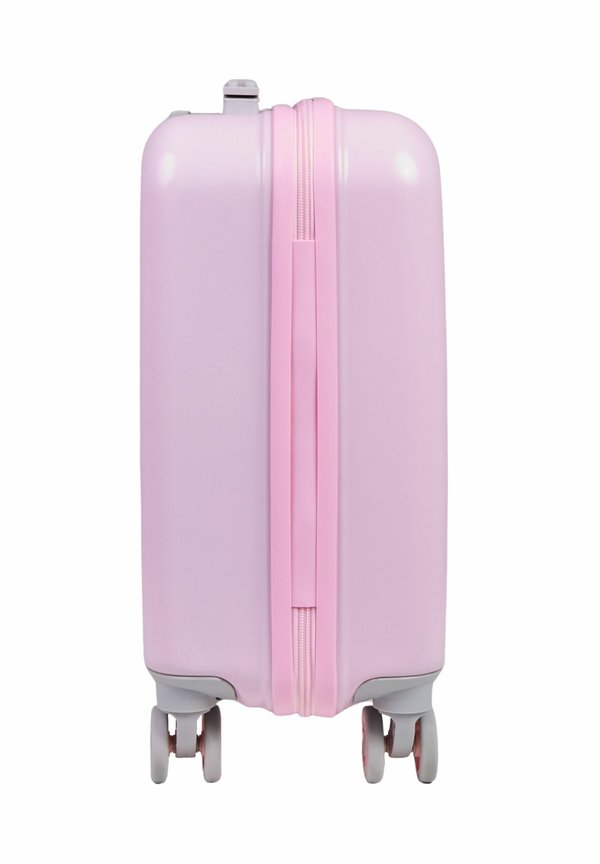 Cabin Case Play Date – Trolley