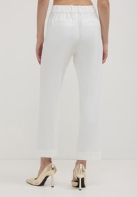 Calliope Pantaloni - bianco