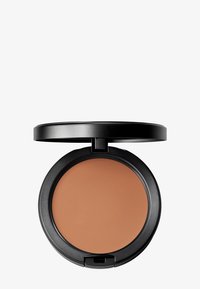MAC STUDIO FIX POWDER PLUS FOUNDATION - Fond de teint - nw45