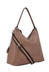 Borsa a mano in pelle color beige con superficie texture, a forma triangolare, con tracolla regolabile e dettagli in metallo argentato. Chiusura con zip.