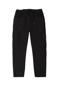 Pantalones cargo negros fabricados en algodón duradero. Cuentan con una cintura elástica, cordón, dos bolsillos laterales tipo cargo y un corte relajado.