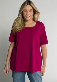 Ulla Popken CARREE-AUSSCHNITT - T-shirt basic - magnolienrot
