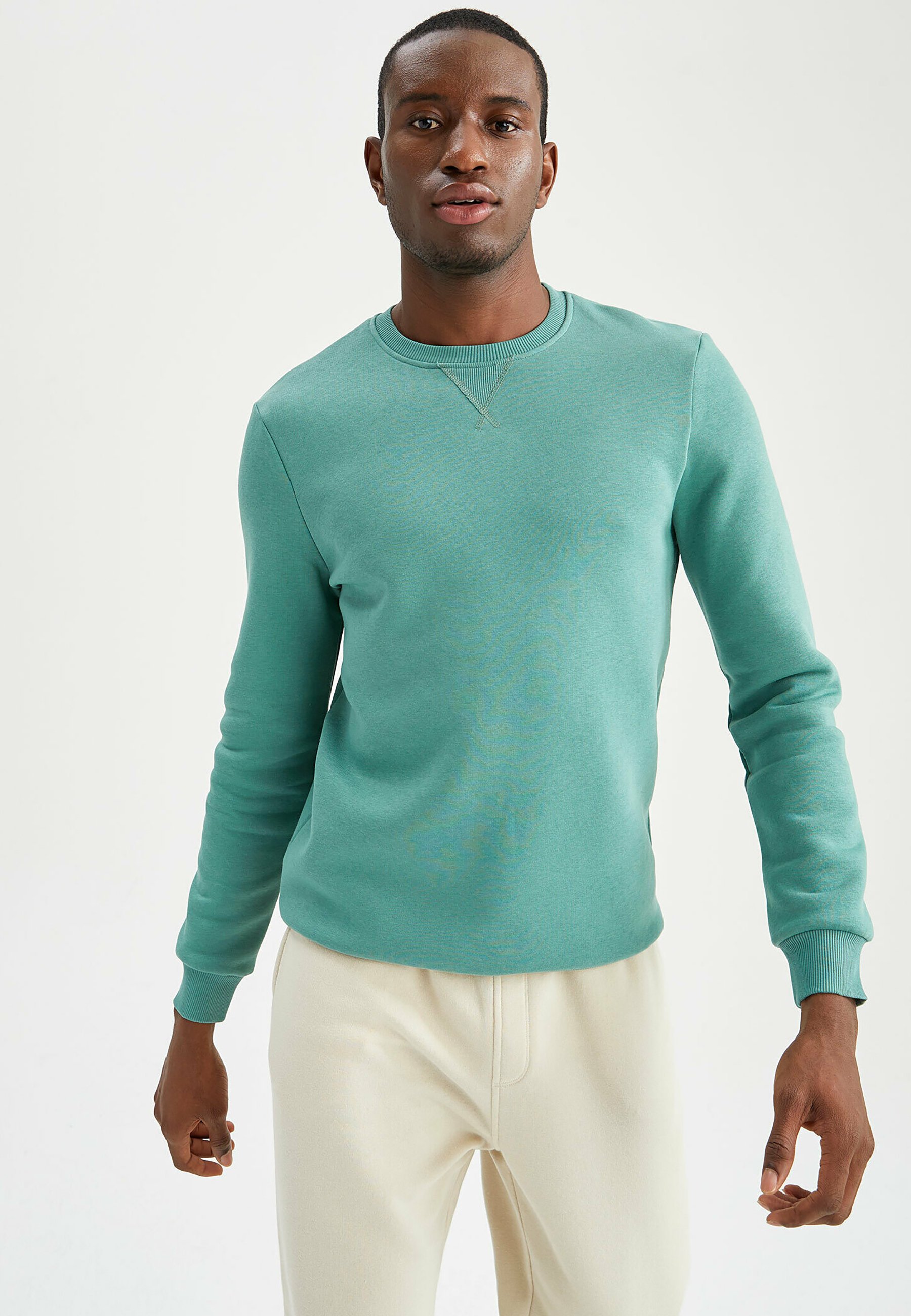 Ropa y zapatos de hombre | Catálogo de moda online en Zalando