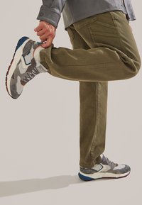 Voile Blanche CLUB19 - Sneakers basse - hellgrau