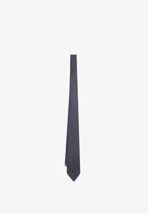 Corbata de hombre azul marino con corte slim, con un patrón de pequeños puntos azul claro y rojo.