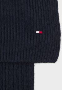 Tommy Hilfiger FLAG BEANIE & SCARF UNISEX SET - Sciarpa - space blue