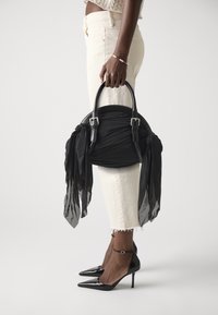 Diesel - TRASH-D TOP HANDLE - Handbag - t8013 Thumbnail Image 1