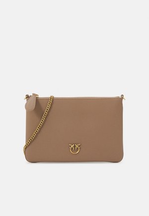 FLAT CLASSIC - Clutch - beige