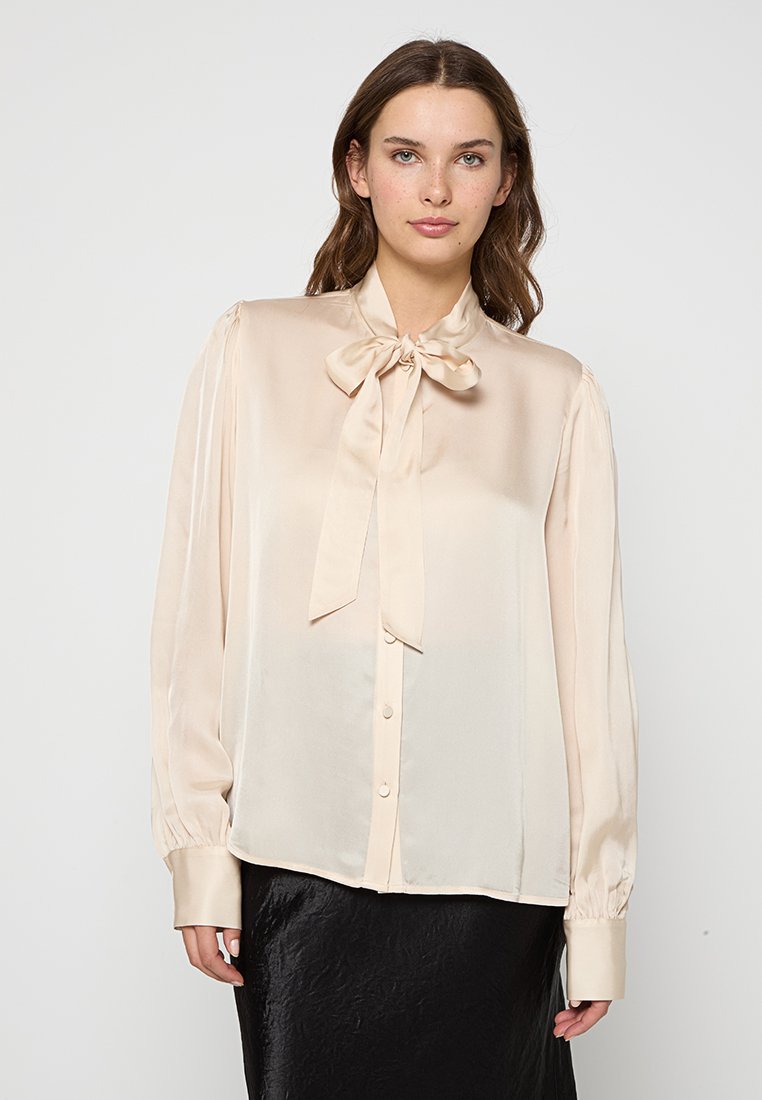 TWINSET Overhemdblouse crème