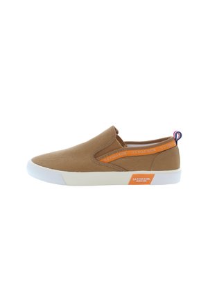 BASTER - Slip-ins - caramel brown orange