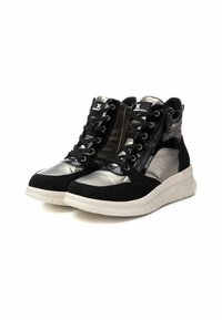XTI Zapatillas altas - black