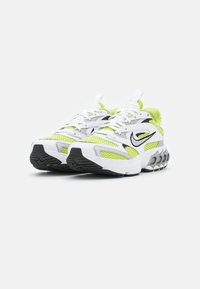 Nike Sportswear ZOOM AIR FIRE - Sapatilhas - weiss